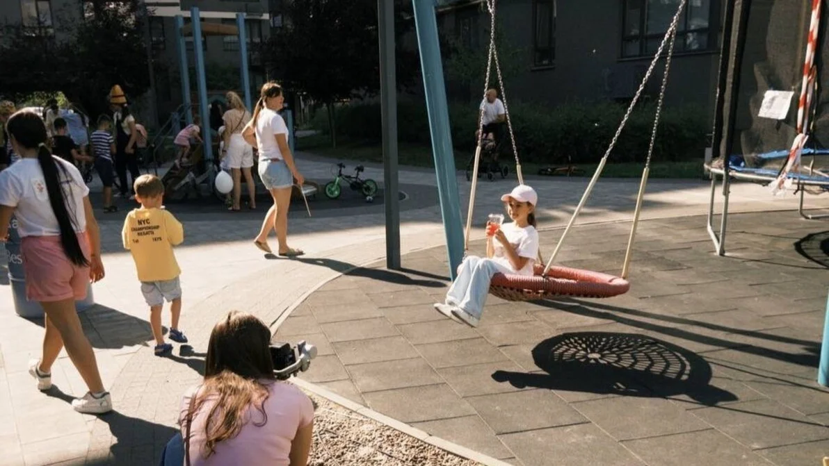 slide image