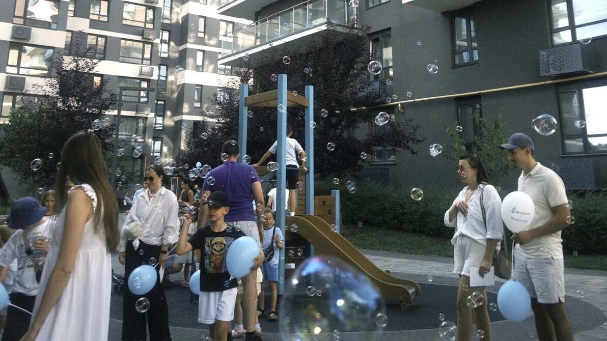 slide image