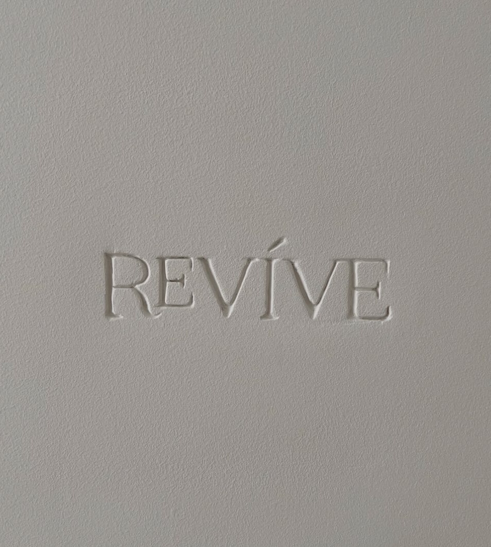 Косметологічна клініка "Revive"